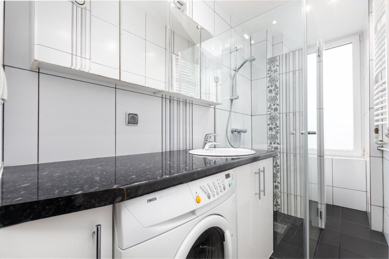 Apartament Chmielna By Your Freedom Varşovia Exterior foto