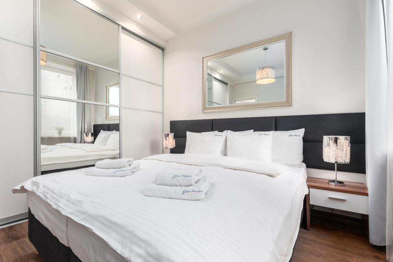 Apartament Chmielna By Your Freedom Varşovia Exterior foto